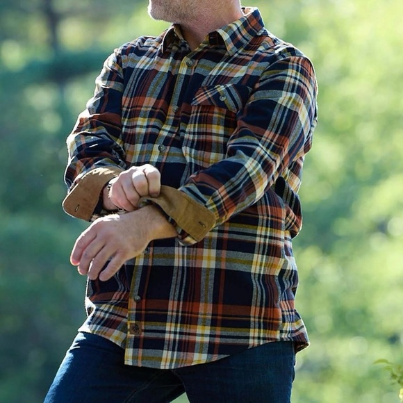 Legendary Whitetails Buck Camp Long Sleeve Flannel Men’s Md Homestead Plaid - Picture 2 of 13